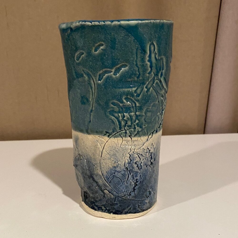 Studio Pottery‎ Vase Coastal Glaze 6” Blue Green Foliage & Bird Art